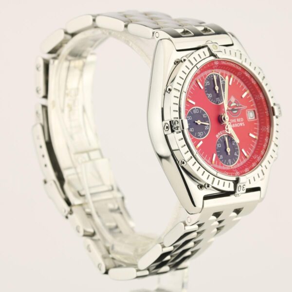 breitling chronomat a13050.1 the red arrows