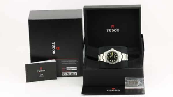 tudor black bay pro 79470