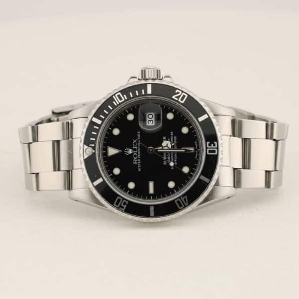 rolex submariner date 16800