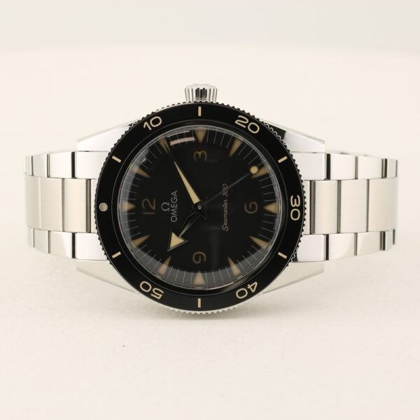 omega speedmaster professional moonwatch moonphase 3876.50.31 copy