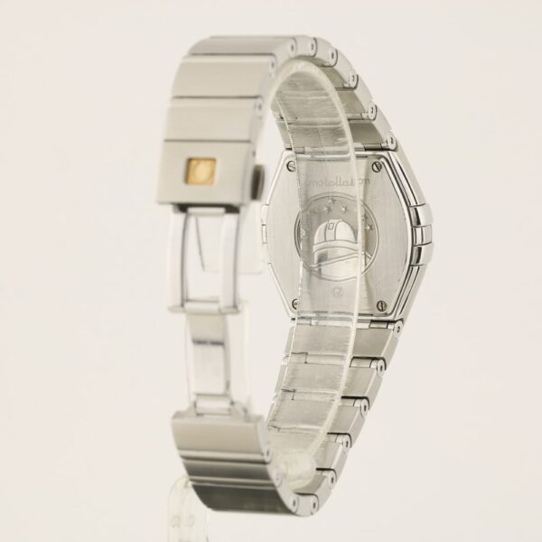 omega constellation quartz 123.10.27.60.51.001