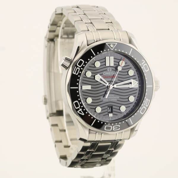 omega seamaster diver 300 m 210.30.42.20.01.001