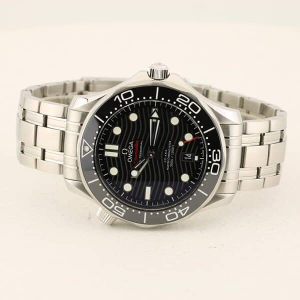 omega seamaster diver 300 m 210.30.42.20.01.001