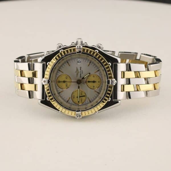 breitling chronomat d13047 service 2024